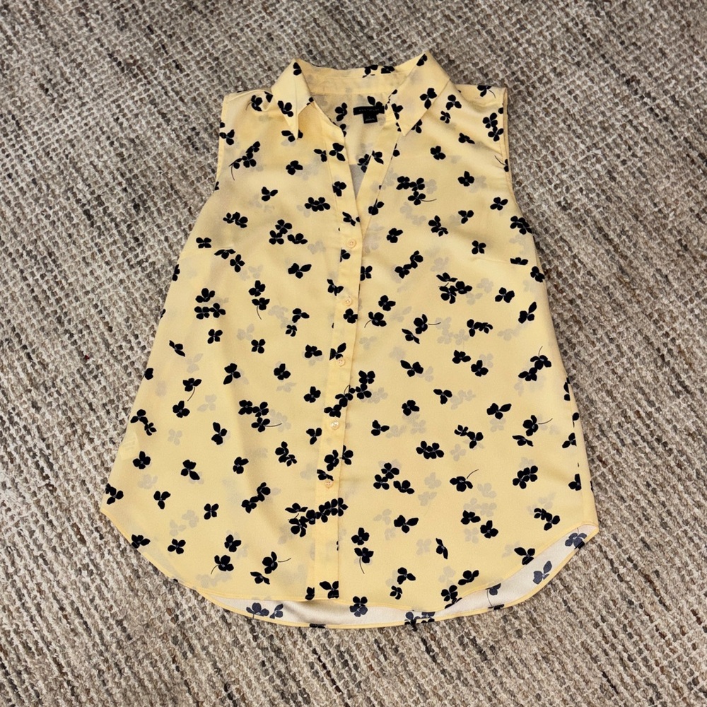 Ann Taylor Floral Yellow Women's top